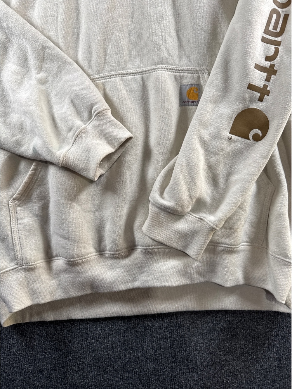 Carhartt Mens XL Loose Fit Cream Hoodie Logo Sleeve Pullover Workwear Sweatshirt - Picture 2 of 12